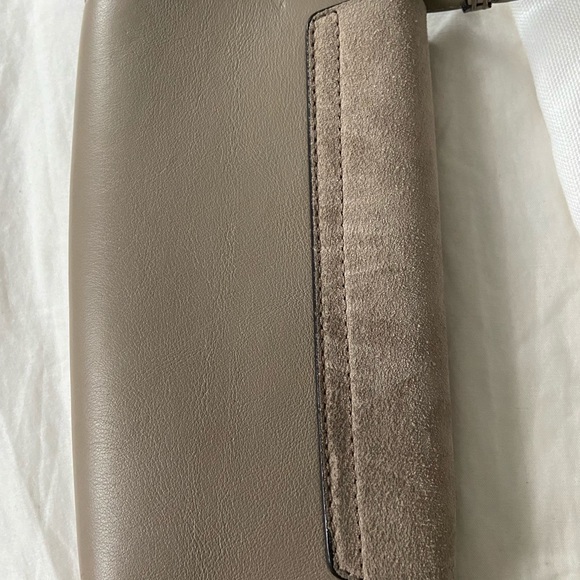 Chloe Faye Mini Wallet on Strap - Picture 5 of 8